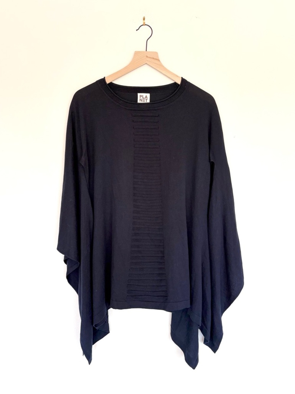 planet by Lauren G pima poncho - bar knit bat wing lagenlook oversized like new
